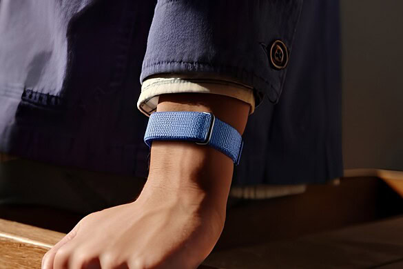 Health Coach di Google sfida i rivali col nuovo Fitbit Air