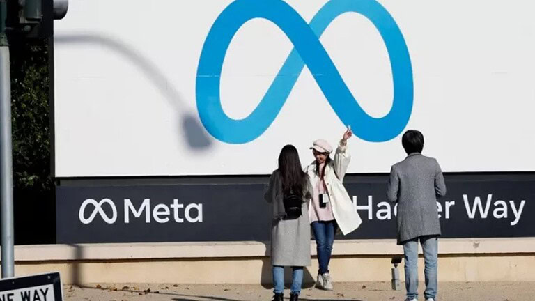 Meta sospende il monitoraggio dei dipendenti dopo una falla sui dati