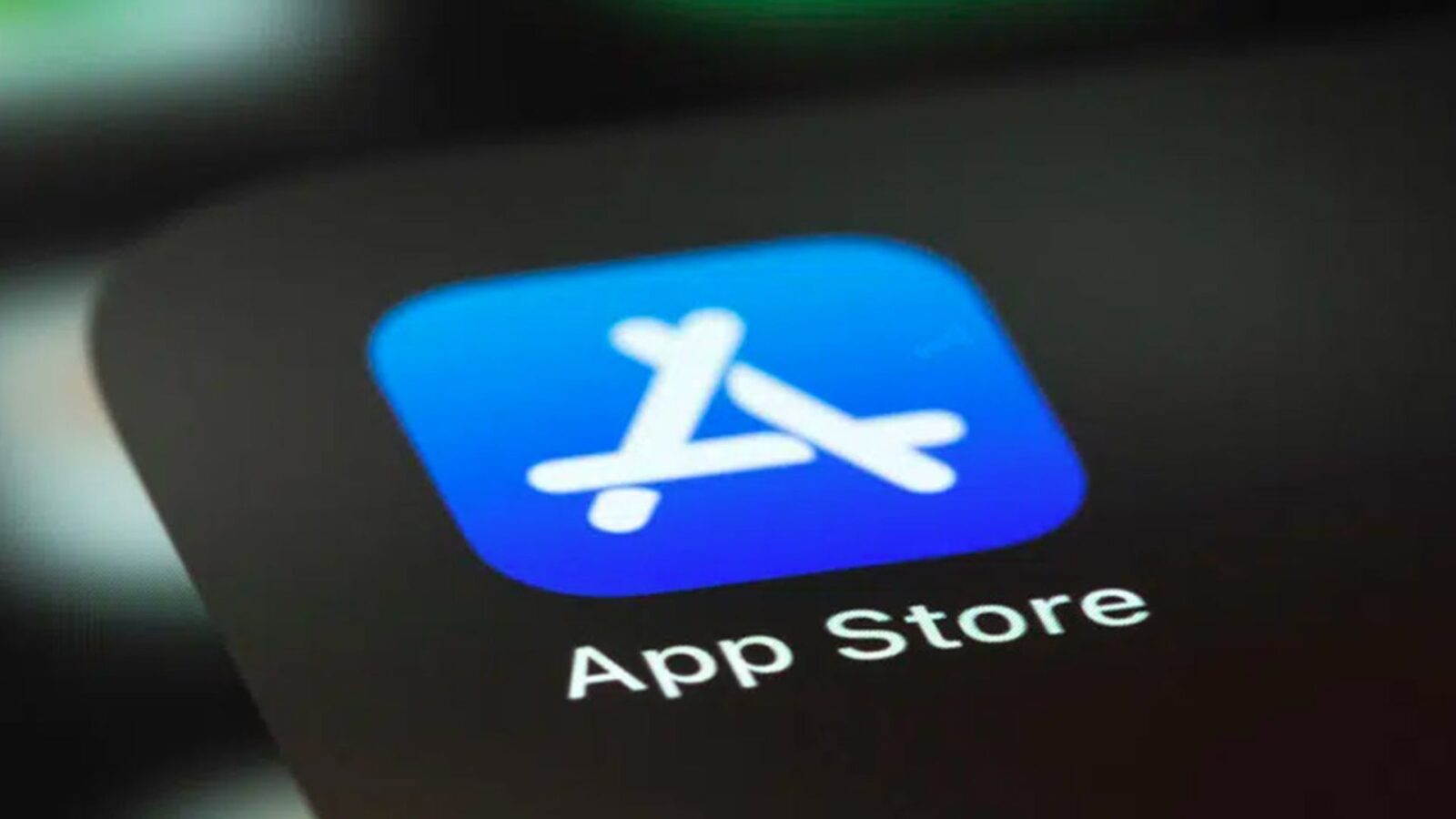 App Store, 48 sviluppatori cinesi denunciano Apple all'antitrust