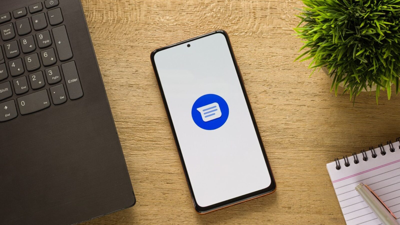 Google Messaggi, i temi personalizzati delle chat arrivano in beta