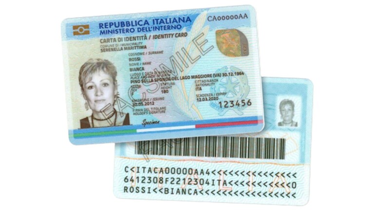 Carta d'Identità Elettronica: 7 italiani su 10 evitano i siti della PA, ecco perché