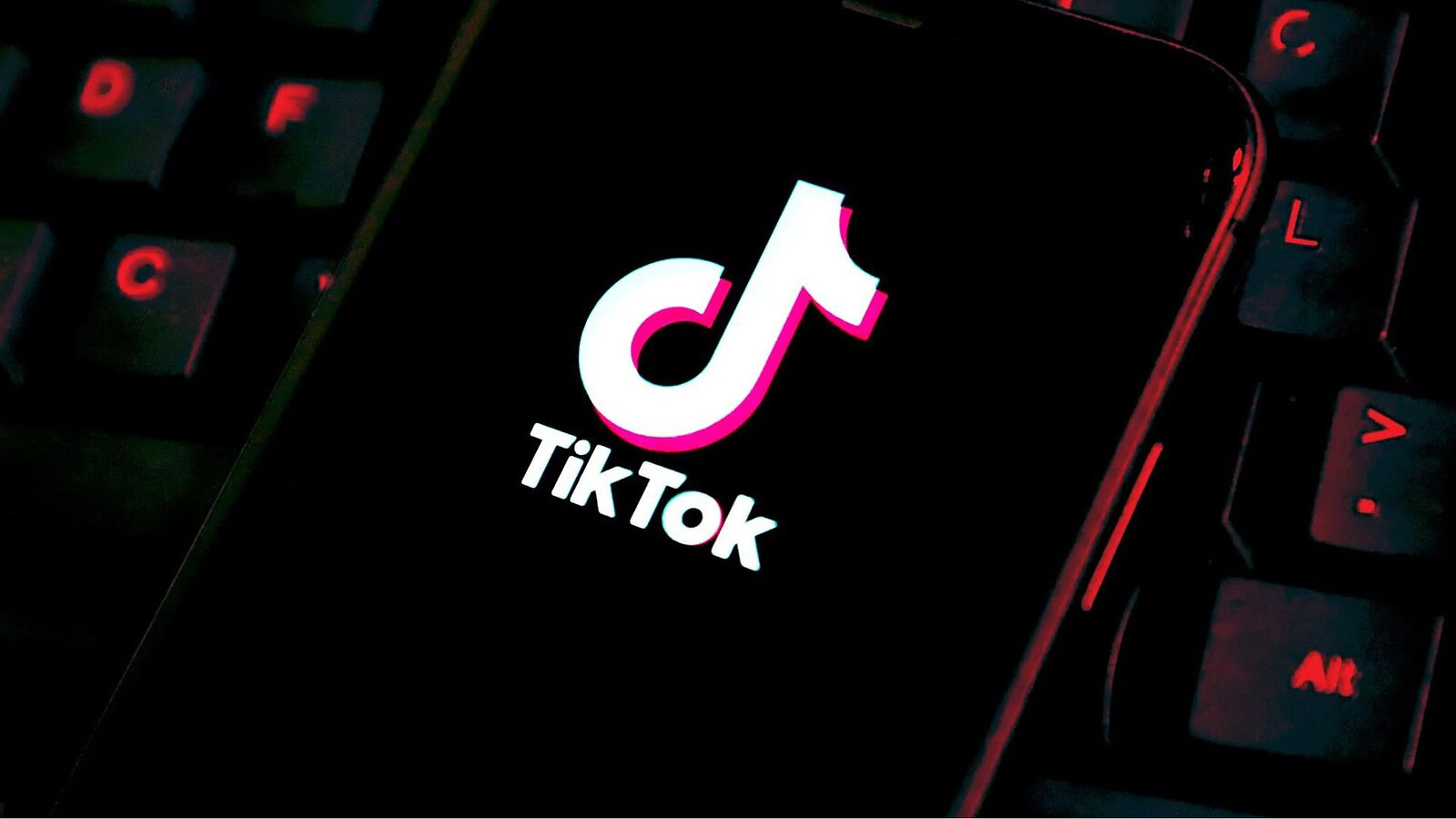 TikTok è invaso dall'AI: quasi 6 video su 10 sono generati così