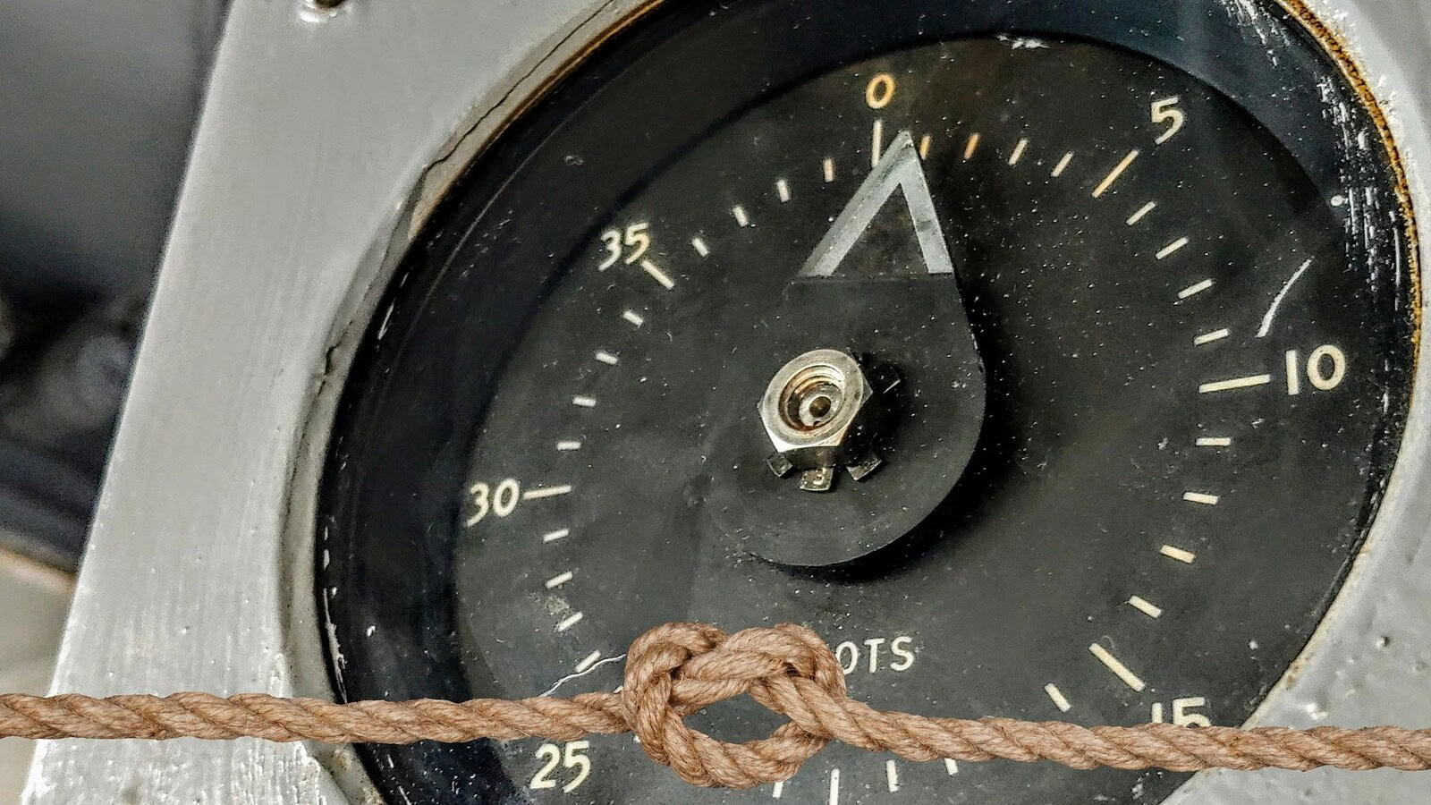 Nodi, perché navi e aerei misurano così la velocità: l'origine sorprendente