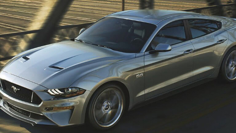 Mustang a quattro porte sotto i 37.000 eur