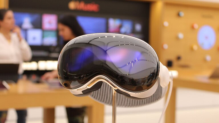 Apple Vision Pro lascia il posto agli occhiali AR: arrivano nel 2027