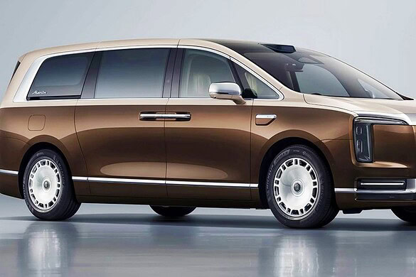 Maextro V800, il minivan di lusso cinese che sfida le ammiraglie