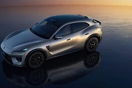 Luxeed RX, il SUV cinese che copia la Ferrari Purosangue fa infuriare Maranello