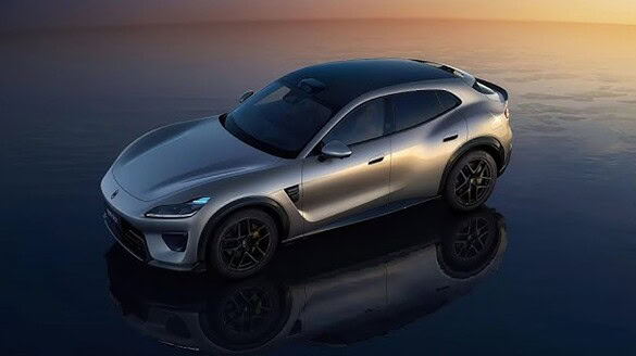 Luxeed RX, il SUV cinese che copia la Ferrari Purosangue fa infuriare Maranello