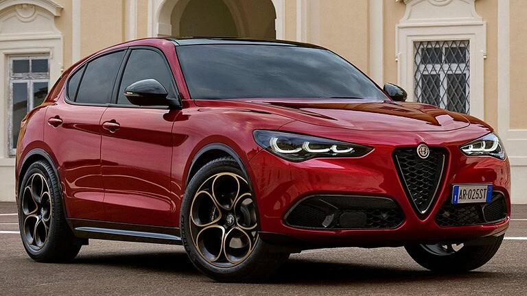 Alfa Romeo Stelvio: il SUV italiano che umilia il lusso tedesco