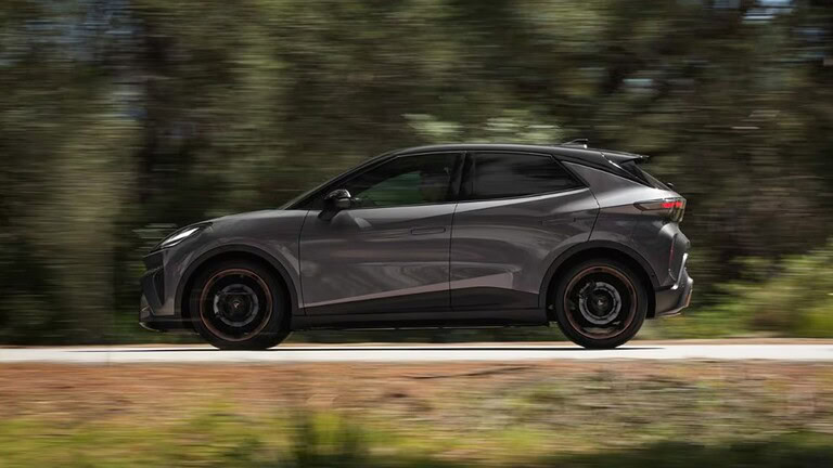 Cupra Raval Edge Plus: l'elettrica sportiva solo per l'Italia a 31.950 euro