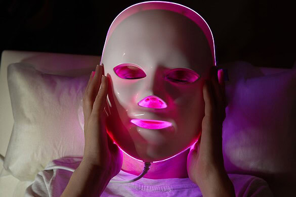 LED face mask, le migliori da provare a casa: la classifica dei test