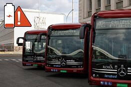 Bus elettrici a Roma, scaricano prima del turno: è già polemica