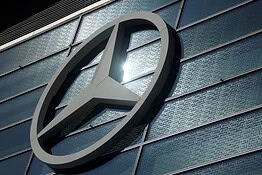 Mercedes vuole tornare alle 40 ore: “La Germania è al punto di rottura”