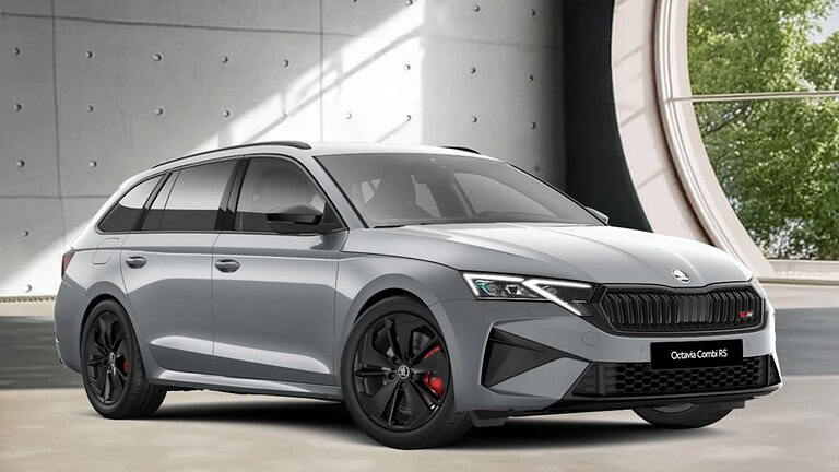 Skoda Octavia, in arrivo il secondo restyling: look cool e potenza sopraffina