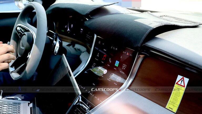 Bentley Barnato, foto spia svelano il SUV elettrico di lusso da 175.000 euro