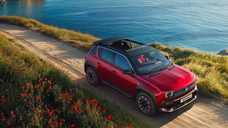 Renault 4 E-Tech Plein Sud: la cabrio elettrica che riporta in vita un mito