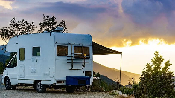 Manutenzione camper in estate: i controlli che evitano lo stop in officina