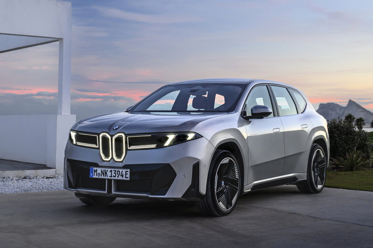 Bmw Ix3 2026: Arriva Il Black Package E La Nuova Versione Elettrica
