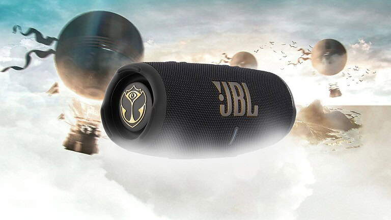 JBL porta due fortunati a Tomorrowland 2026: come partecipare al concorso