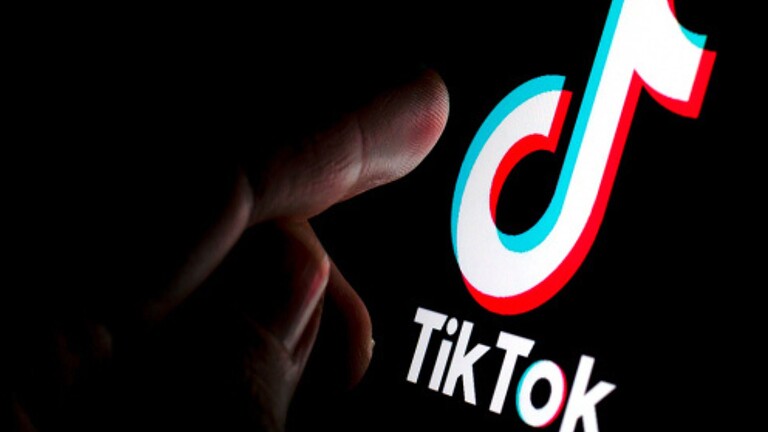 TikTok diventa super app: hotel, pagamenti e shopping nell'app