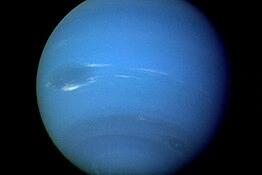 Nereide, la luna di Nettuno che è sopravvissuta a una catastrofe cosmica
