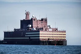 Centrali nucleari galleggianti: la Russia lancia la flotta col reattore RITM-200C