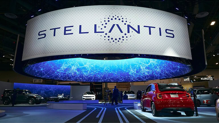 Stellantis e JLR insieme: JLR potrebbe produrre auto negli USA