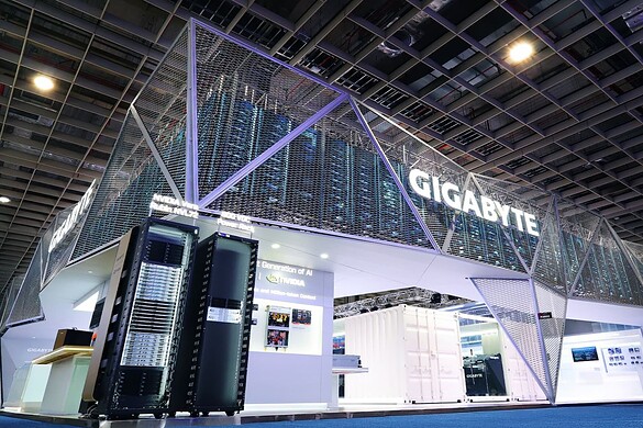GIGABYTE al Computex 2026: AI factory, robotica e AI medica