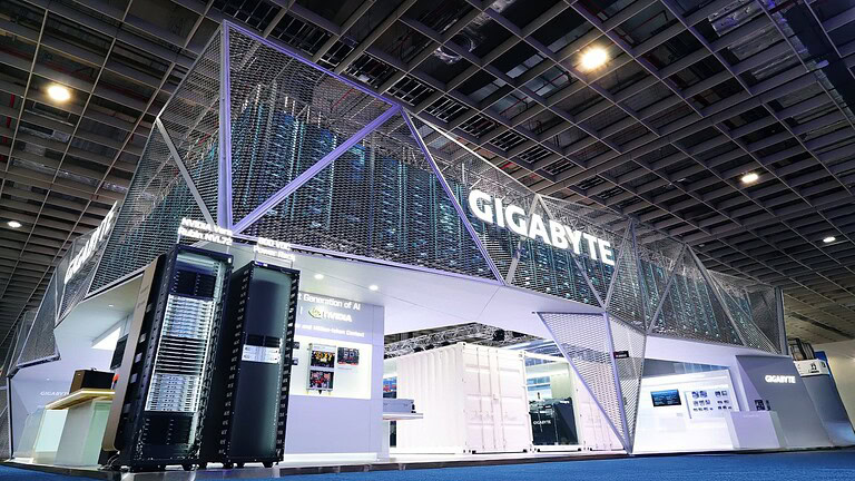 GIGABYTE al Computex 2026: AI factory, robotica e AI medica