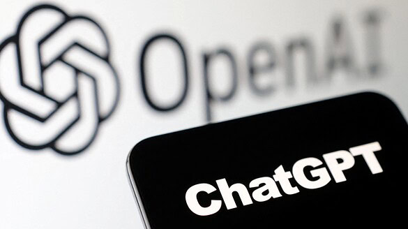ChatGPT supera il miliardo di utenti, ma Claude corre 10 volte più veloce