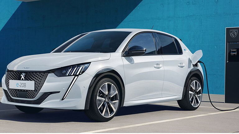 Peugeot 208 elettrica: il motore sarà cinese, ecco perché