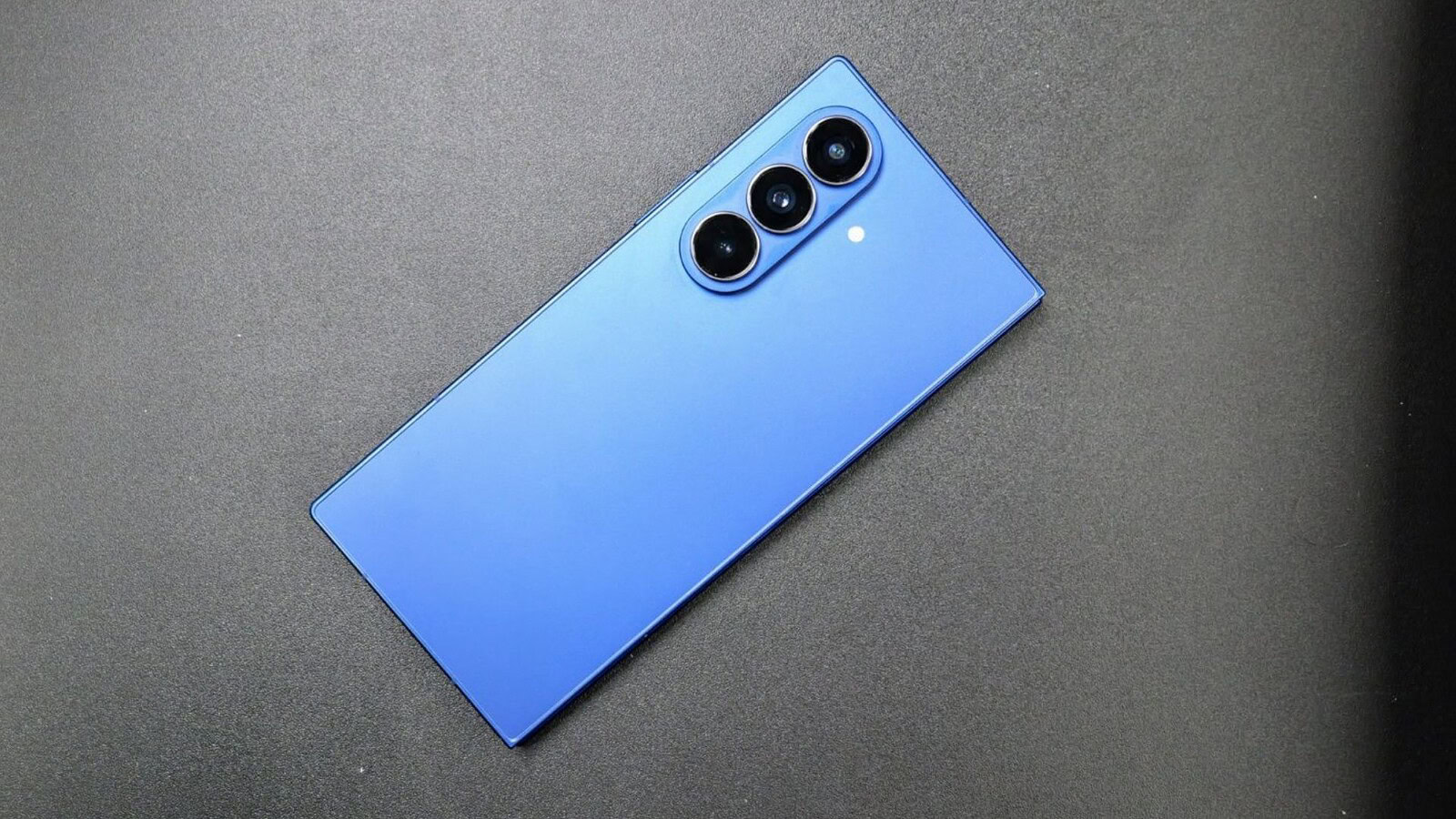 Samsung Galaxy, la funzione nascosta che ti svuota la batteria