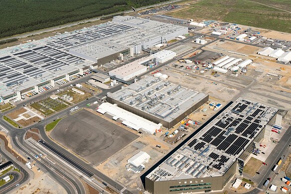 Gigafactory IA in Europa: la Francia sfida Stargate con AION