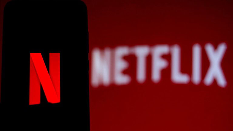 Netflix dice basta ai registi che vogliono il cinema prima dello streaming