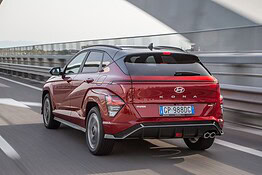 Hyundai KONA seconda gen: design Seamless Horizon Lamp e 10 colori EV