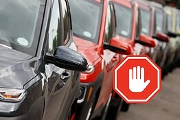 Stop ai motori termici dal 2035, sette Paesi UE dicono no ai passi indietro