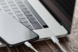 USB-C, perché girare il cavo cambia ricarica e velocità