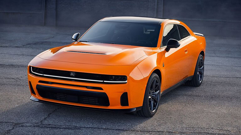 Dodge Charger sbarca in Europa: la muscle car americana arriva da noi