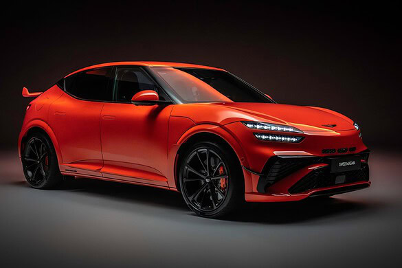 Genesis GV60 Magma arriva in Italia: 650 CV e 0-100 in 3,4 secondi a 88.400 euro