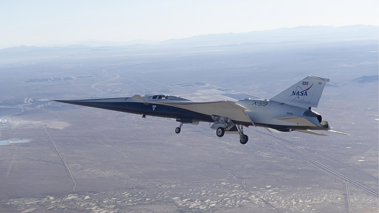 X-59, il jet supersonico della NASA che vola senza boato assordante