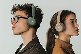 JVC HA-S59W ufficiali: 50 ore di autonomia e multipoint a 59,99€