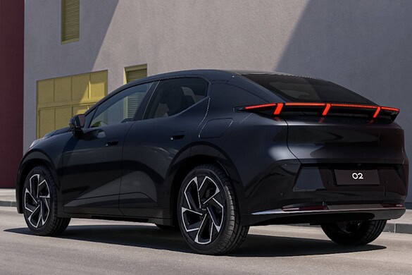 Lynk & Co 02 MY27 debutta con nuovi comfort e funzioni smart