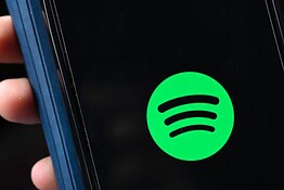 Spotify torna al logo classico: addio alla contestata palla da discoteca