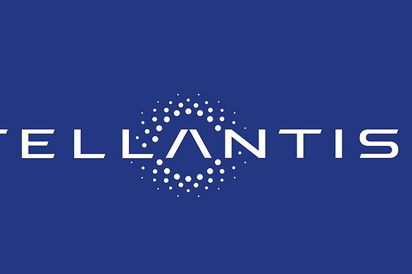 Stellantis, Wayve e Uber insieme: i robotaxi del futuro saranno minivan