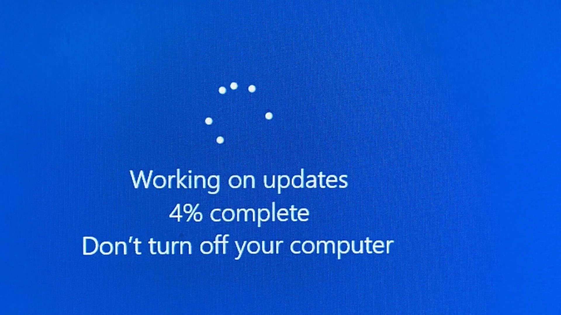 Windows Update installa driver senza permesso: Microsoft corre ai ripari