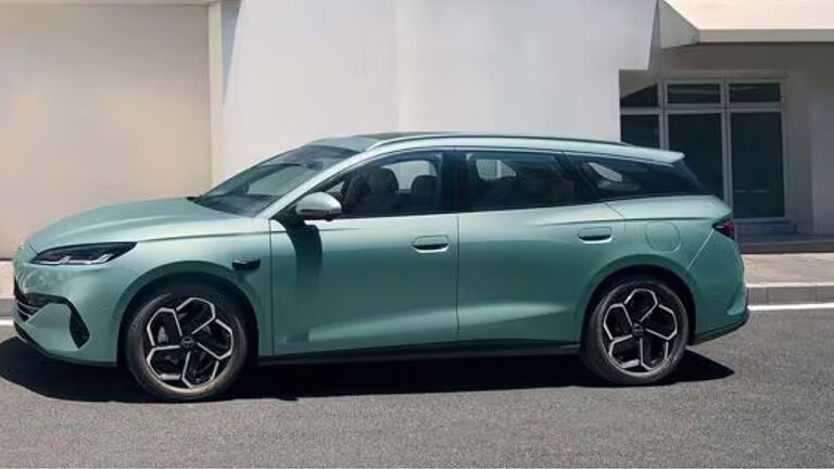 Station wagon cinesi: come Lynk & Co e Zeekr stanno cambiando tutto