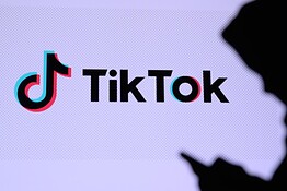 TikTok di nuovo sotto accusa in Florida: ignorate le regole sui minori