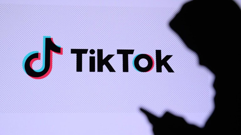 TikTok di nuovo sotto accusa in Florida: ignorate le regole sui minori