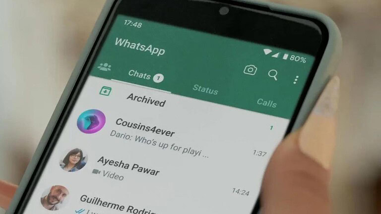 WhatsApp, arriva il pallino verde che svela chi è online