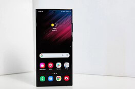 Samsung Galaxy S22 escluso dalla One UI 8.5: è la fine del supporto